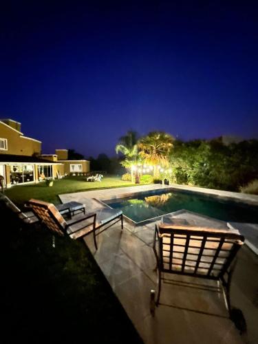 CASA 6 A Malibú 3km del Aeropuerto Podes dejar tu auto (CASA 6 A Malibu 3km del Aeropuerto Podes dejar tu auto) in Villa Allende