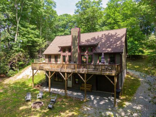 Four-Bedroom Holiday Home