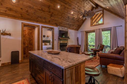 Winterfell Lodge at Eagles Nest in Banner Elk, USA