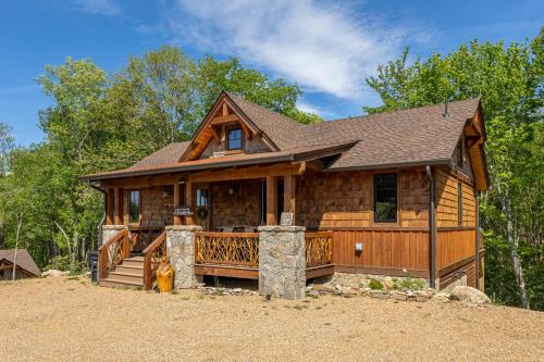 Winterfell Lodge at Eagles Nest in Banner Elk, USA