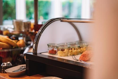 Food and beverages, Auszeit Hotel Hamburg in Neugraben-Fischbek