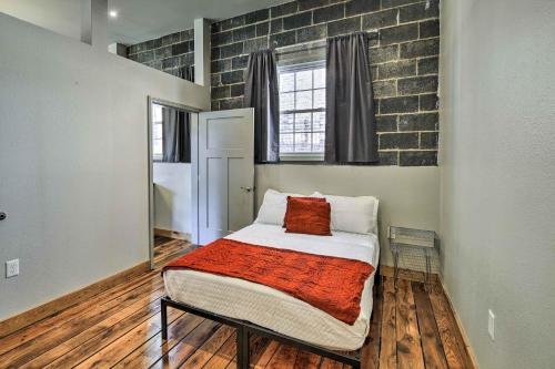 Sleek Wytheville Apartment Near Food and Drink! in Wytheville, USA
