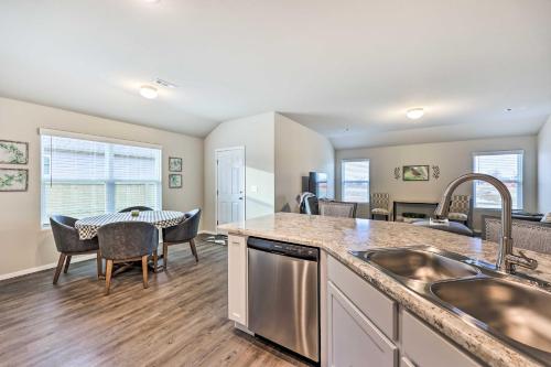 Siloam Springs Home, Close to Parks and Trails! in Siloam Springs, USA