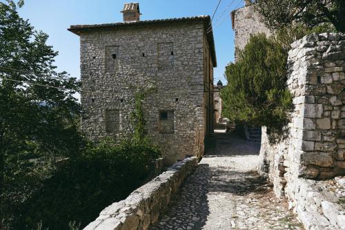 Albergo Diffuso Crispolti