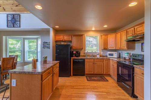 4 Bears Lodge in Banner Elk, USA