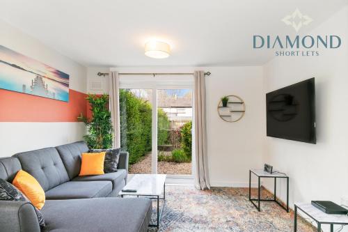 Grangemouth, 3 Bed House, Free Parking, Business or Leisure in Grangemouth