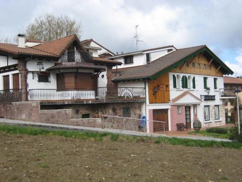 Entrada, Gurutzeberri in Irún