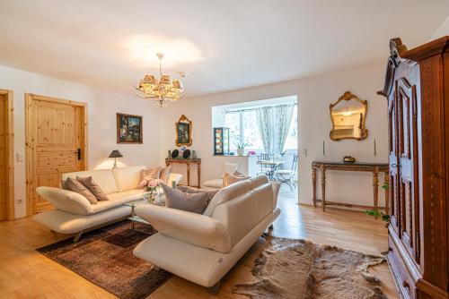 Panorama & SPA Apartment Kaiser Franz Josef I im DAS SCHILLER in Bad Gastein, Österreich