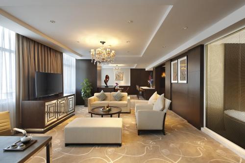 Crowne Plaza Shaoxing, an IHG Hotel photo 2