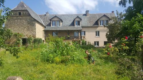 Eco-gîte Le Batut gîte à louer Roussennac