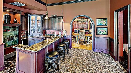 St Petersburg Waterfront Estate by Techtravel – Tierra Verde, FL
