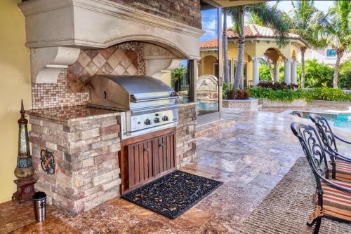 Tierra Verde St Petersburg Waterfront Mansion Estate 10BdRm in Tierra Verde (FL)