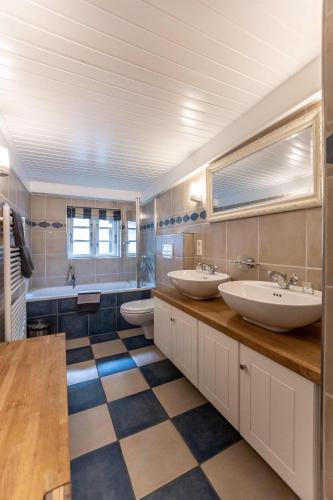 Bathroom, Ferienhaus Strandgut in Oevenum