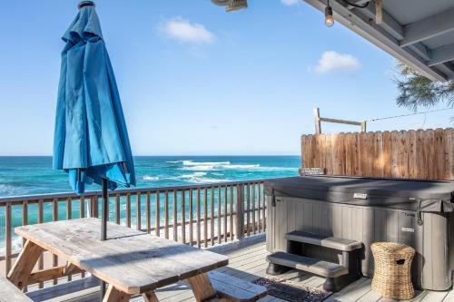 Hawaii Oceanfront Beach House Paradise on the Beach Family Activities in Pupukea (HI)