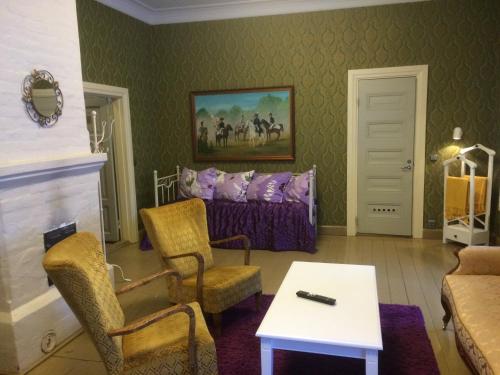 Koljonvirran Kartano in อีซาลมี