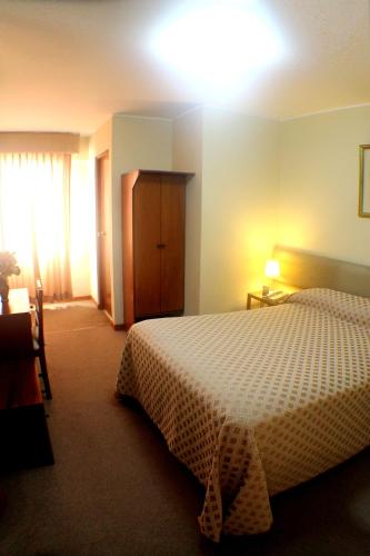 Hotel Melodia – Lima, PA