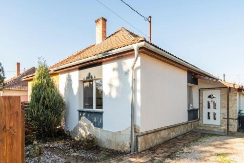 ทัศนียภาพภายนอกโรงแรม, Erika's House. in เอียร์ด