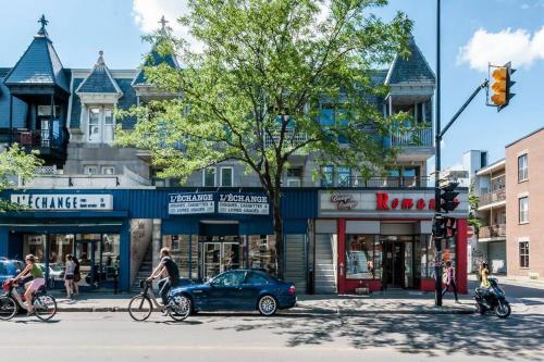 Le Metro Mont-Royal by HomeInMontreal