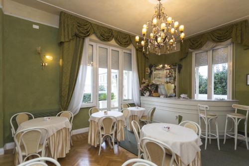 ห้องอาหาร, Hotel Gennarino in ลิวอร์โน