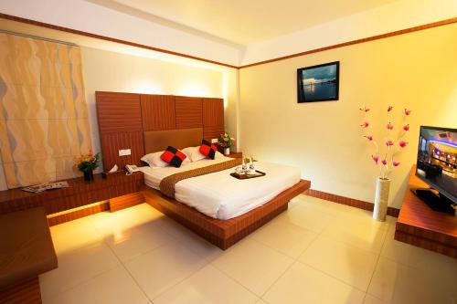 Hotel Maximillian Room Type - New Standard Double Room