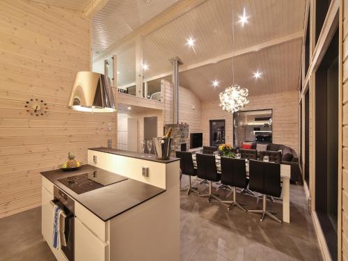 Kitchen, Villa Polaris in Palkane