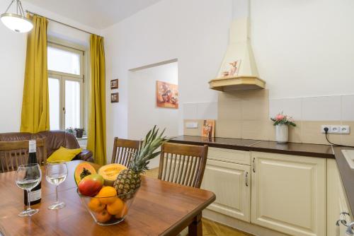 Spacious 3-room Apartment I Center I Palladium Mall, Прага (фото 7)