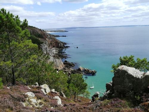 Charmante longère au calme - 6 personnes - Presqu'île de Crozon