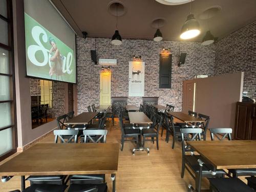 Hotel Continental City Center in ลาซี