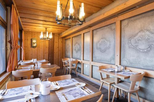 อาหารและเครื่องดื่ม, เบสิก รูม จุงฟราว ลอดจ์ (Basic Rooms Jungfrau Lodge) in กรินเดลวาลด์