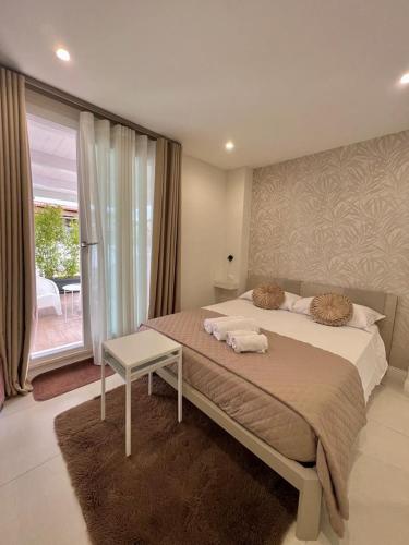1 queen bed