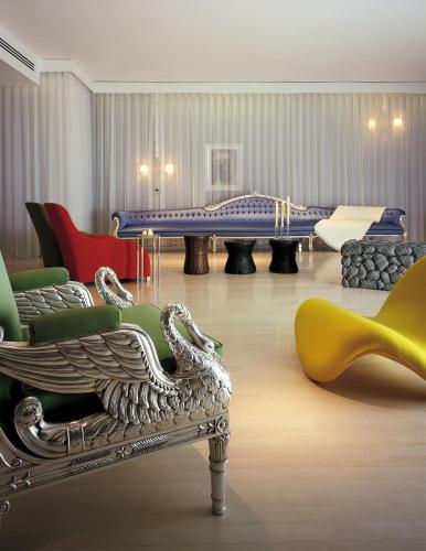 Sanderson London