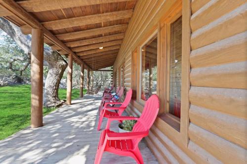 Wimberley Log Cabins Resort and Suites- Unit 3 in Wimberley (TX)