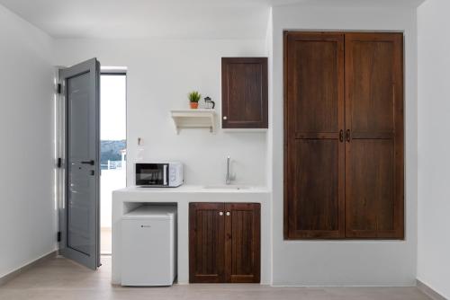 Stegna Akti Luxury Suites Stegna Akti Luxury Suites