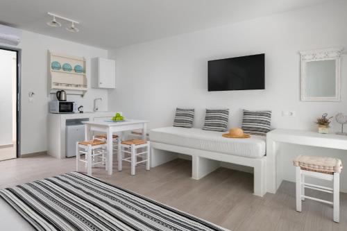 Stegna Akti Luxury Suites Stegna Akti Luxury Suites