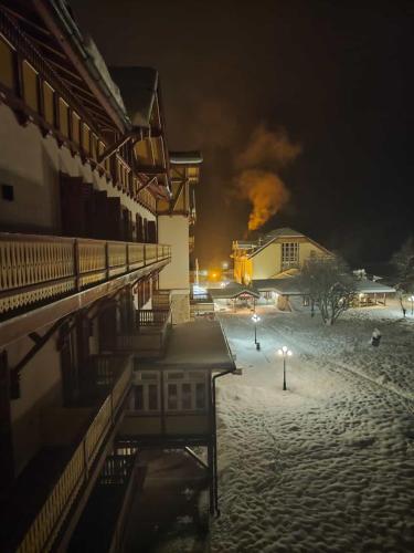 MONOLOCALI del Villaggio PLONER Un passo dal cielo