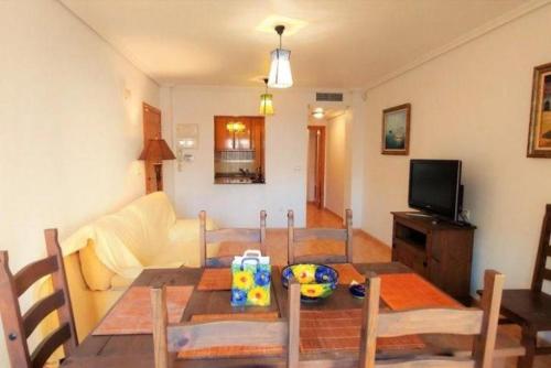 บริการและสิ่งอำนวยความสะดวก, Bright apartment for you near ฟรอกเนอร์ปาร์ค