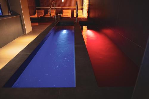 Moma Hotel - image 5