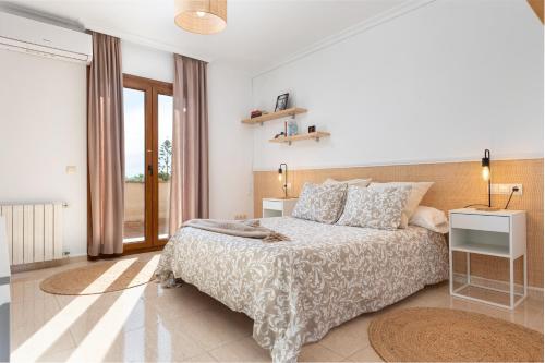 NEW!! Villa Can Albons