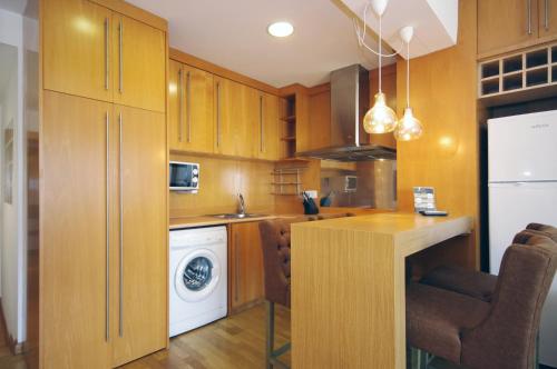 Vivaldi Penthouse Ayuntamiento - image 5