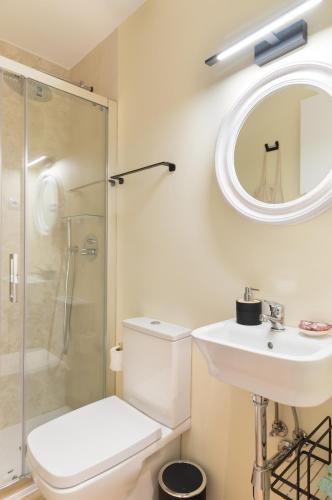 Hostal Bermejo - image 11