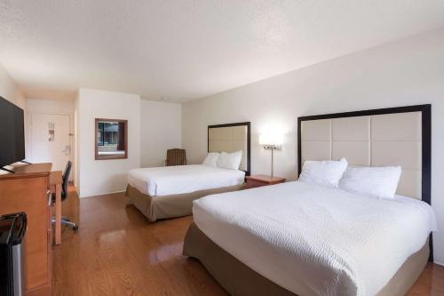 Americas Best Value Inn Lockhart TX