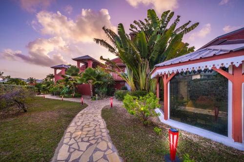 Jardín, Orient Bay Palm Court Residence 4 Stars in Saint Martin