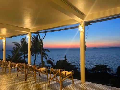 ห้องอาหาร, ทะเล ไทม์ เกาะหมาก (Talay Time Koh Mak) in เกาะหมาก (ตราด)