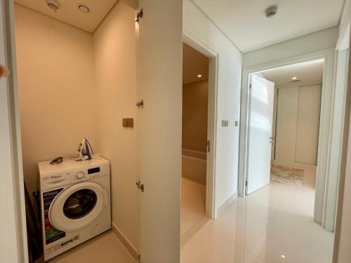 Dar Vacation - Great Palm and Marina View 2BDR Apartment, Dubai (photo 9)
