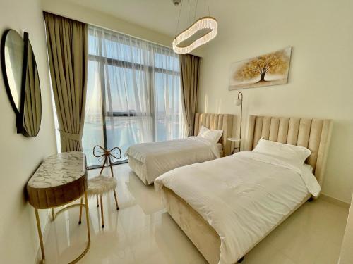 Dar Vacation - Best Magnificent Front Palm View 2BR Apartment, Dubai (photo 4)