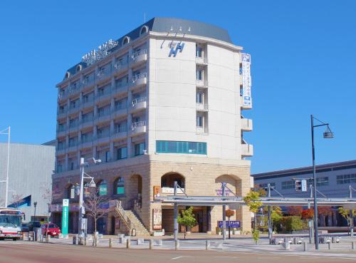 . Hyper Hotel Komatsu