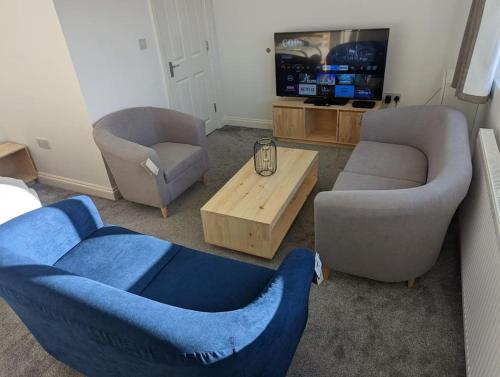 Flat with great transport links, Welling