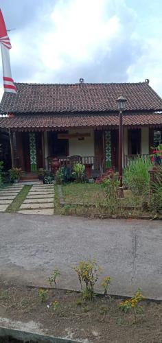 Homestay Pawirodiyono