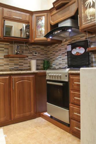 Three-Bedroom Apartment image 4