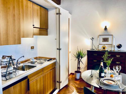 La Mandorla studio apartment in Piazza del Duomo